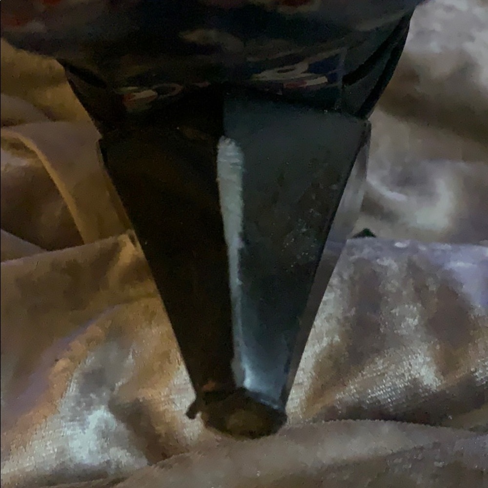 Boots - Picture 8 of 8